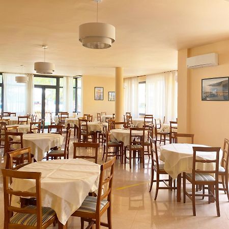 Hotel Europa Casal Velino Ngoại thất bức ảnh